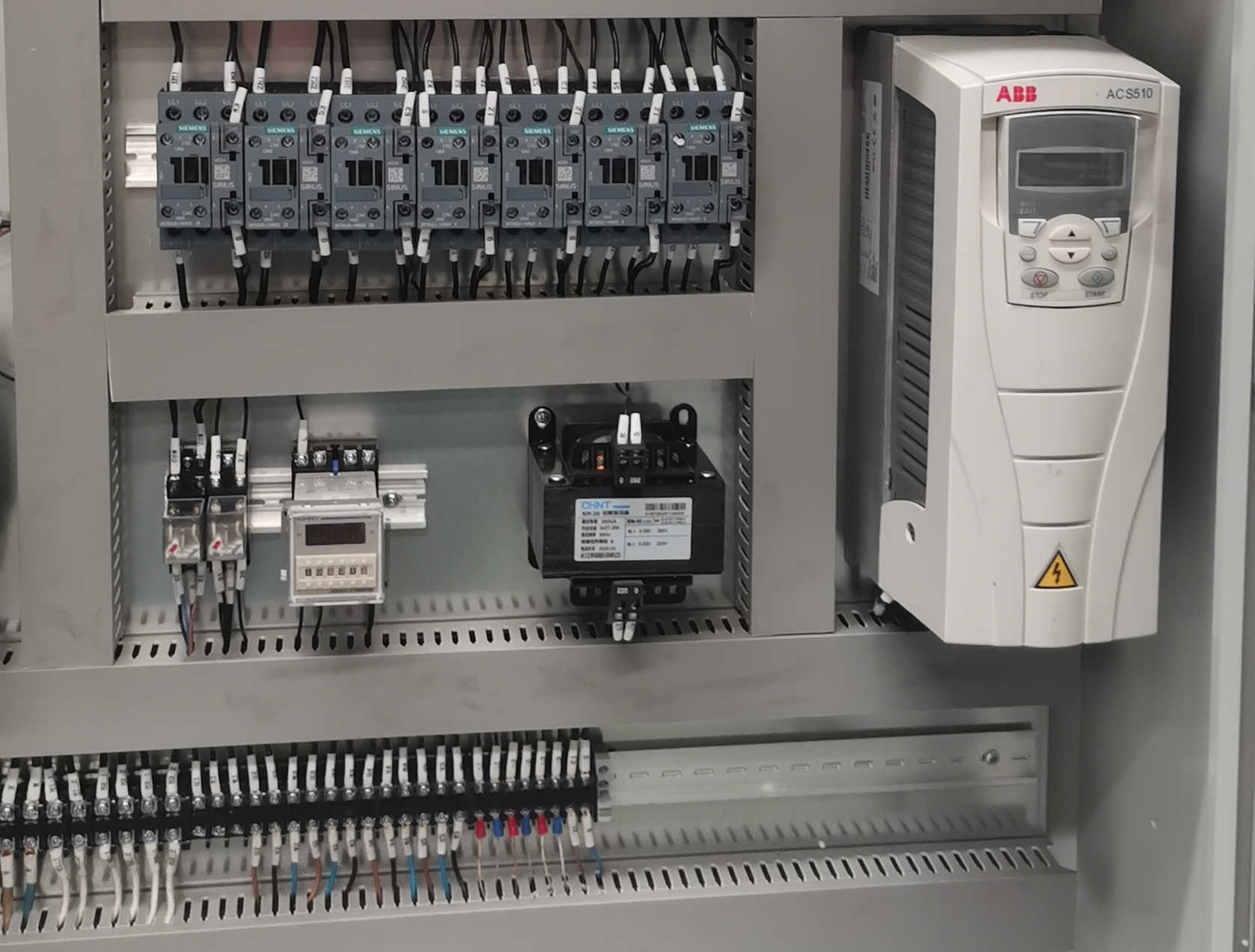 Electric Elements: ABB, Siemens, Schneider, etc.