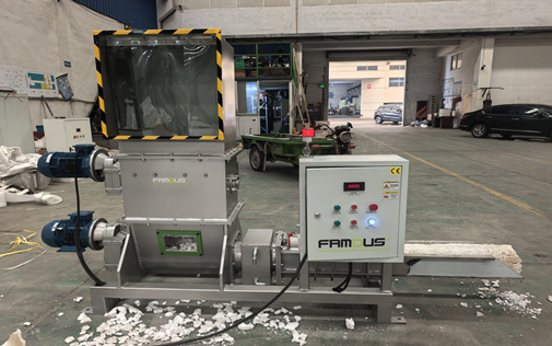 Small Capacity EPS Compactor Machine to Italy