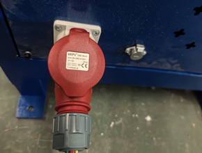 Adopt Aviation Plug, Easy to Use.